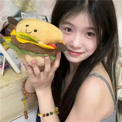 国产精品深宫侍女《宫灯微光》全集 - 侍女微光暖心